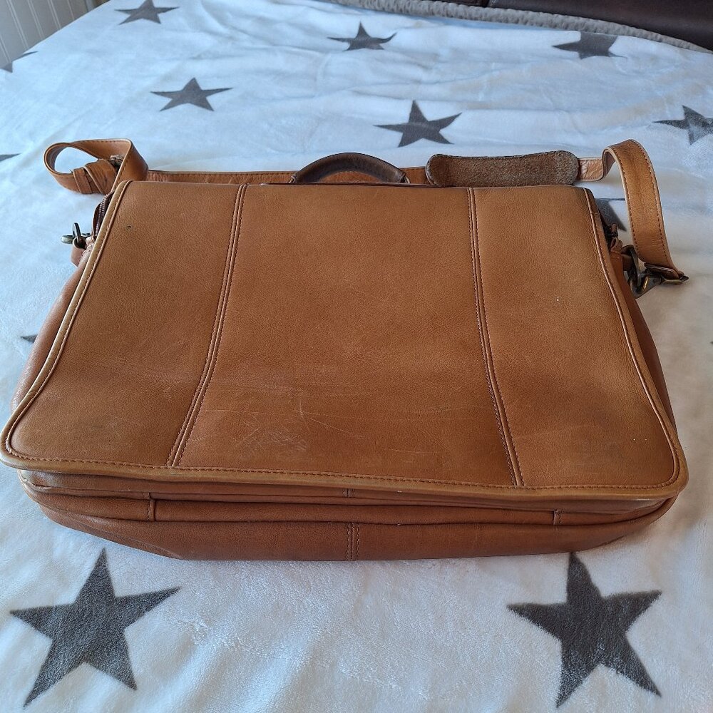 Classic Tan Leather Messenger Bag